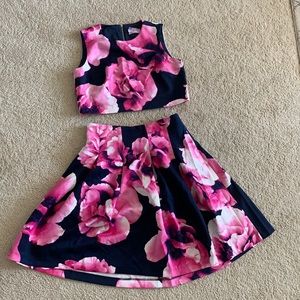 Such a fun two piece set! Vibrant color for a wedding or work!